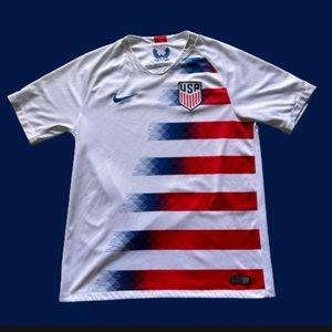 Nike USMNT SOCCER JERSEY Home 2018 NIKE Red White Blue Kit MEN’S Medium  USA